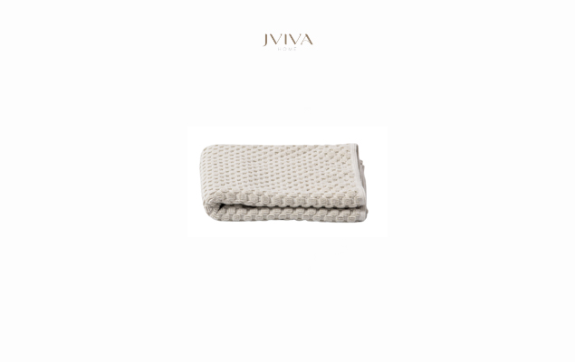 ผ้าเช็ดหน้าคอตตอน Luxe  ขนาด 12x12 นิ้ว (1.5 ปอนด์) - ลายจุด (Dotted) สีเขียว Green Seasalt