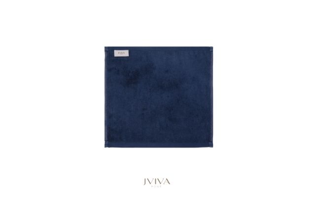 ผ้าเช็ดหน้าใยไผ่ 100% ขนาด 13x13 นิ้ว สีกรมท่า Navy Peony