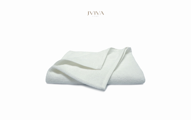 Jviva - ผ้าขนหนูเช็ดหน้า / ผ้าเช็ดผมคอตตอน (Hotel Collection)  -  สีขาว